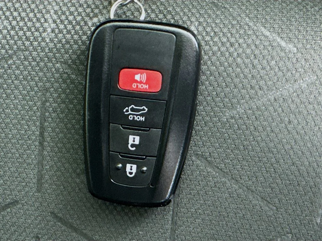 Used 2023 White Toyota XLE image 36