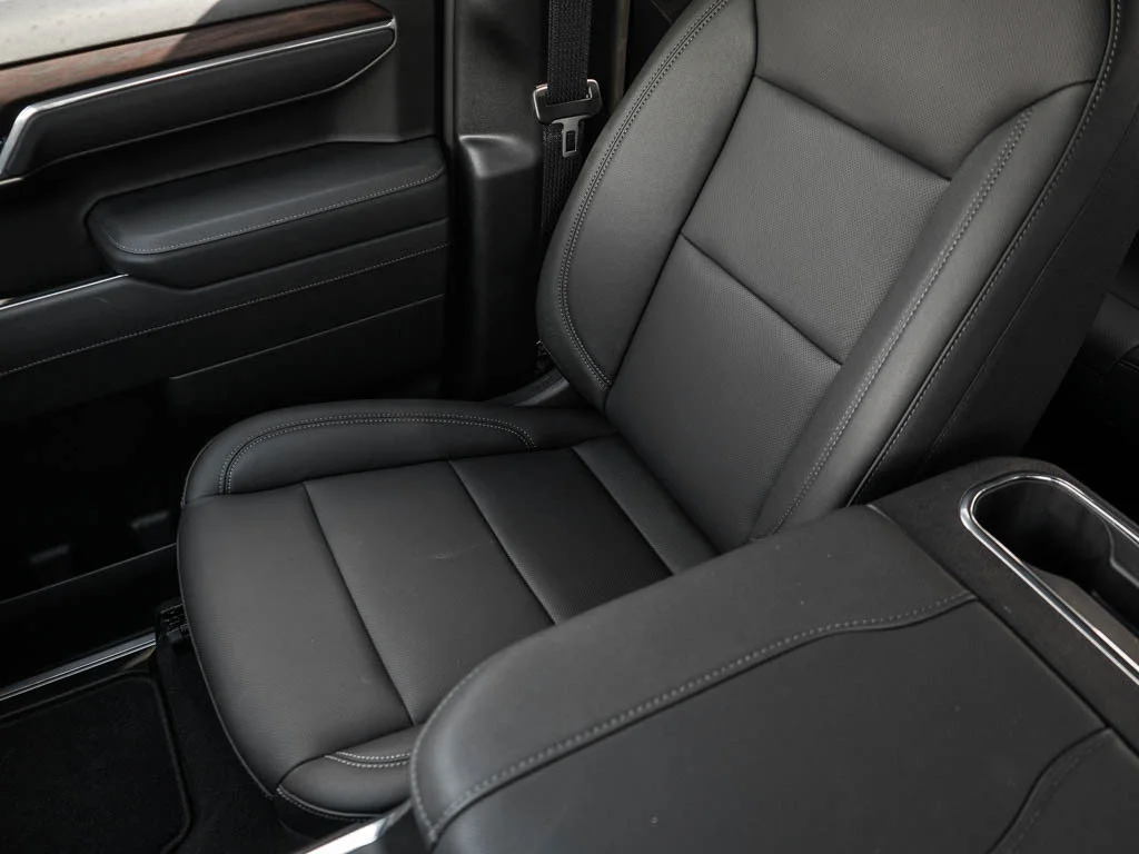 2026 GMC Sierra 1500 SLT - Photo 24