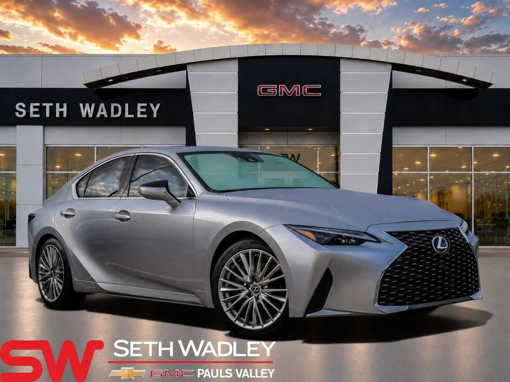 2022 Lexus IS