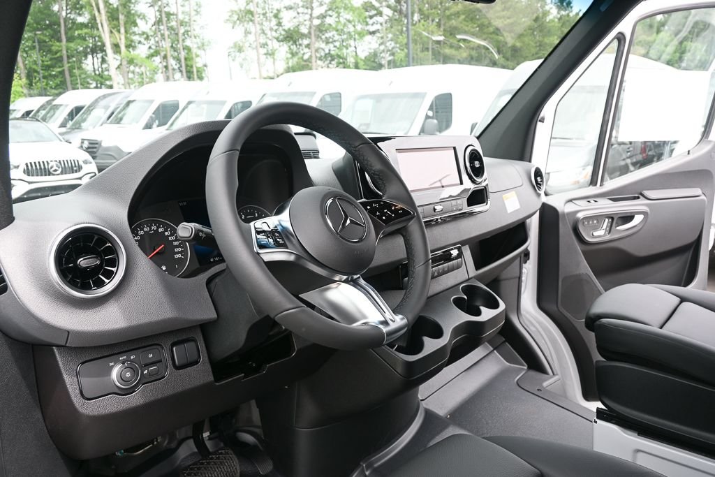 New 2026 Arctic White Mercedes-Benz  image 6
