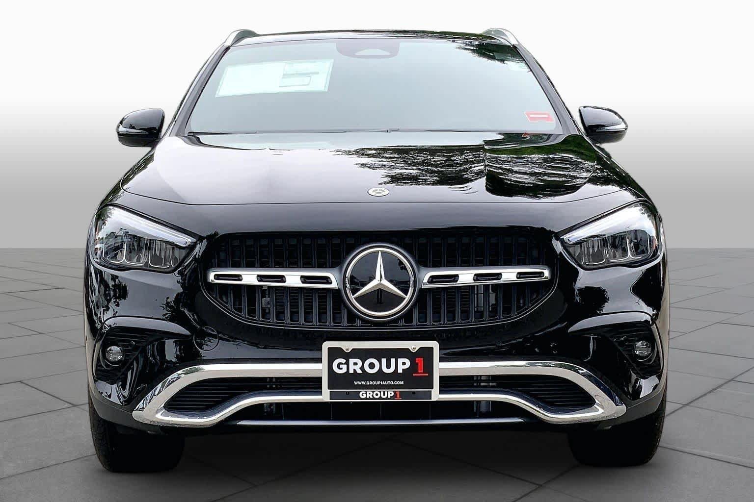 New 2026 Night Black Mercedes-Benz GLA 250 image 3