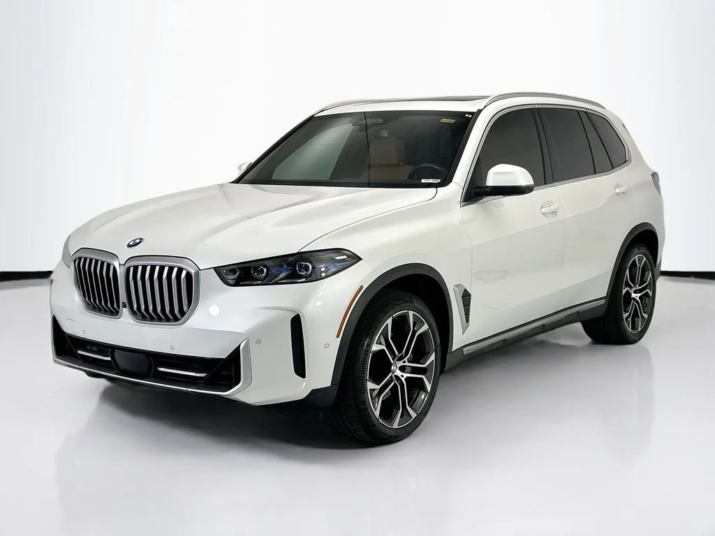 2024 BMW X5 sDrive40i's photo