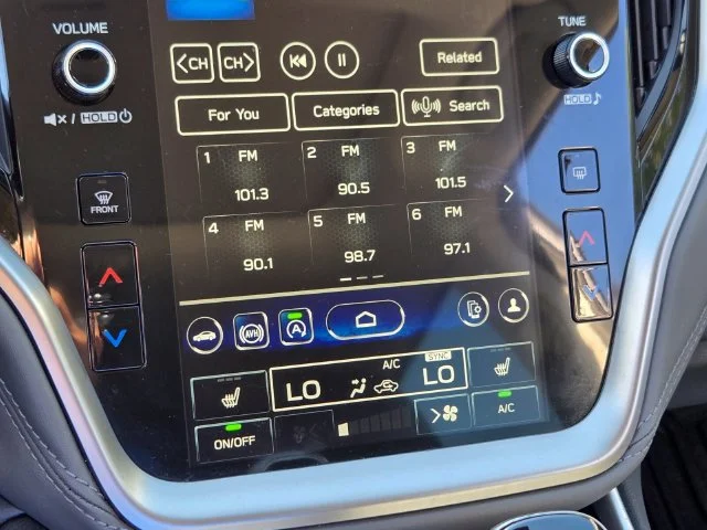 Used 2025 Gray Subaru Onyx Edition image 31