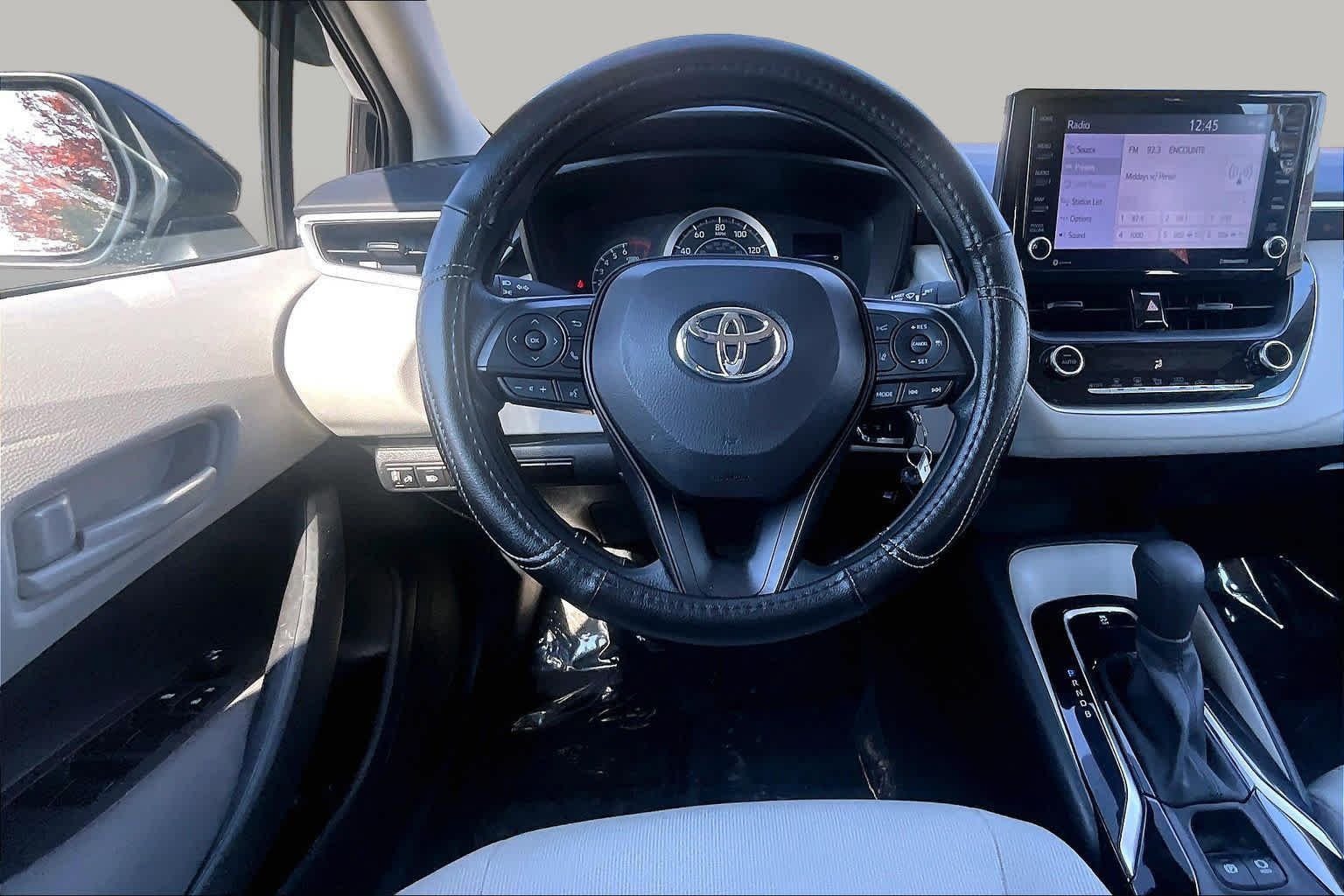 Used 2022 Black Sand Pearl Toyota LE image 6
