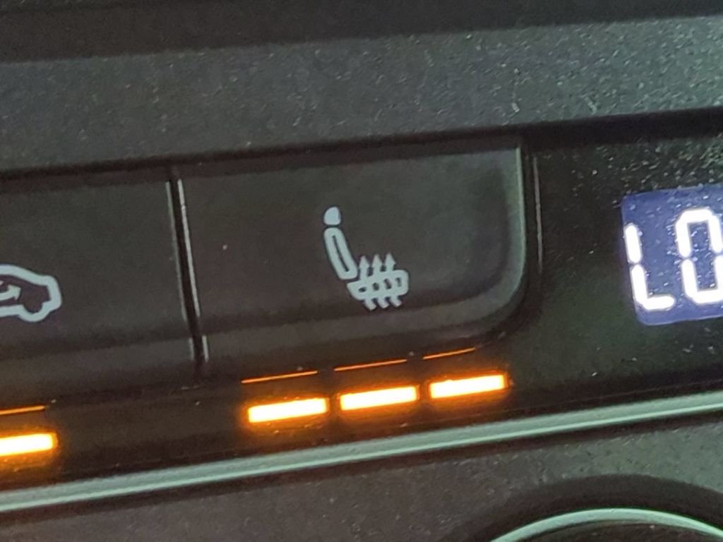 2020 Volkswagen Tiguan SE - Photo 27