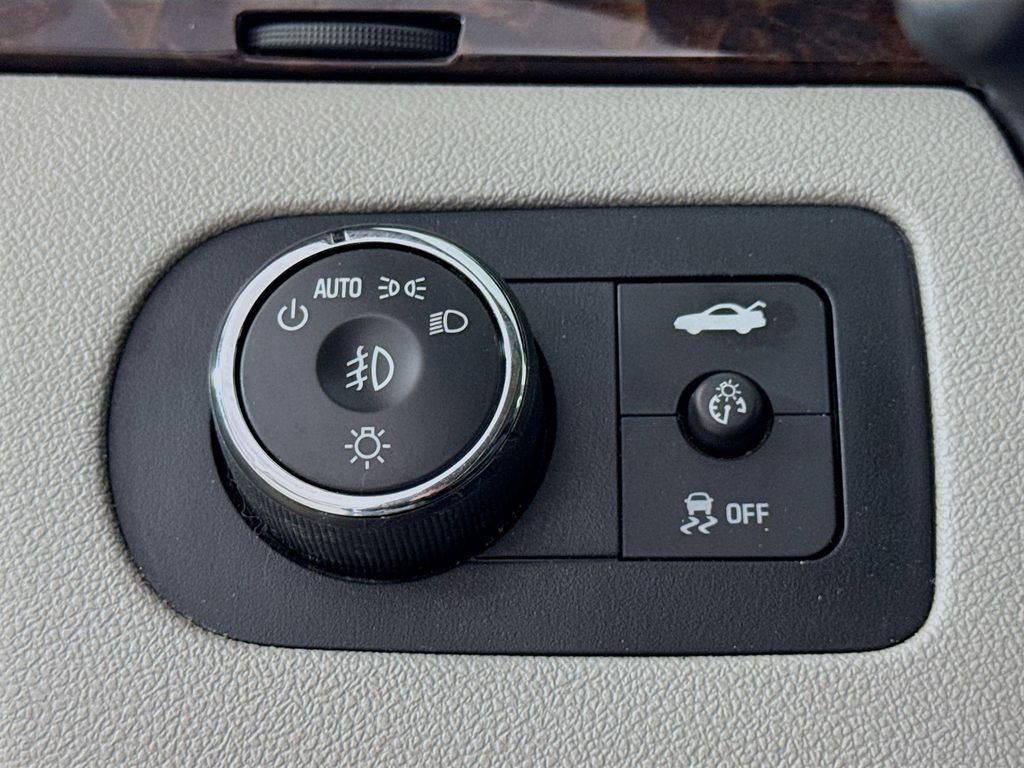 Used 2012 Summit White Chevrolet LTZ image 14