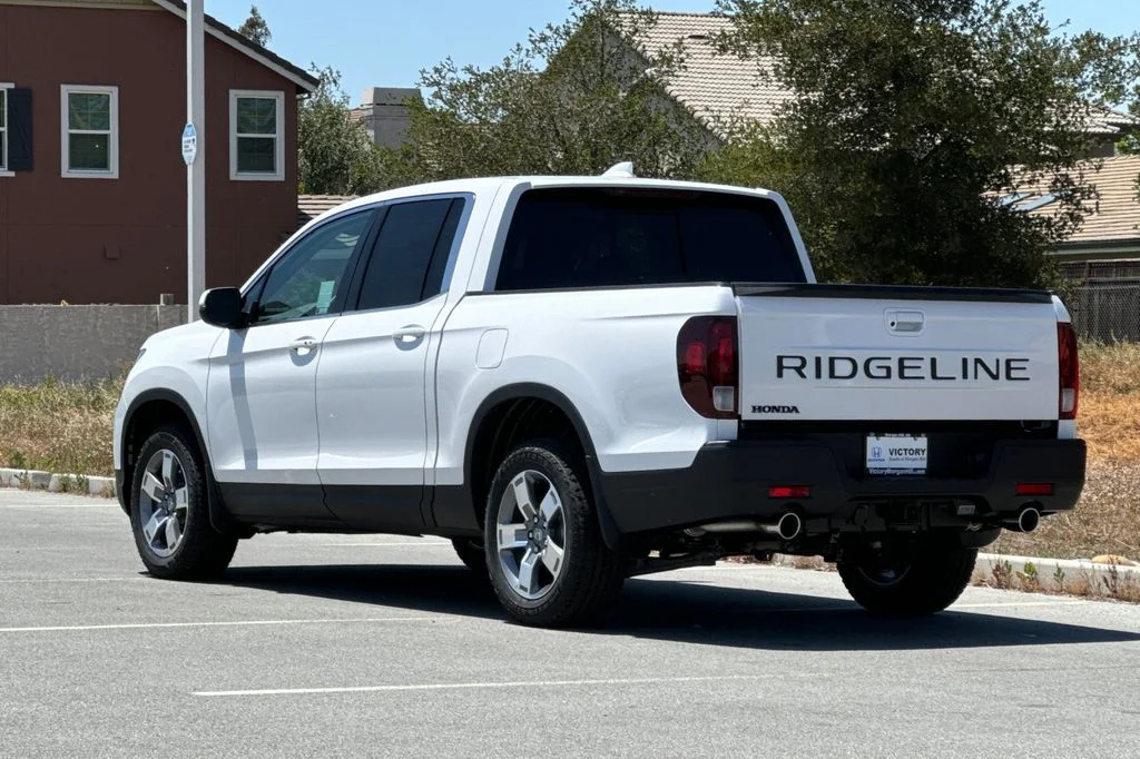 New 2025  Honda RTL image 6