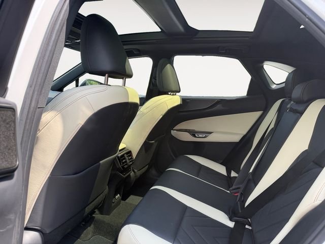 Used 2024 White Lexus 350 Luxury image 13