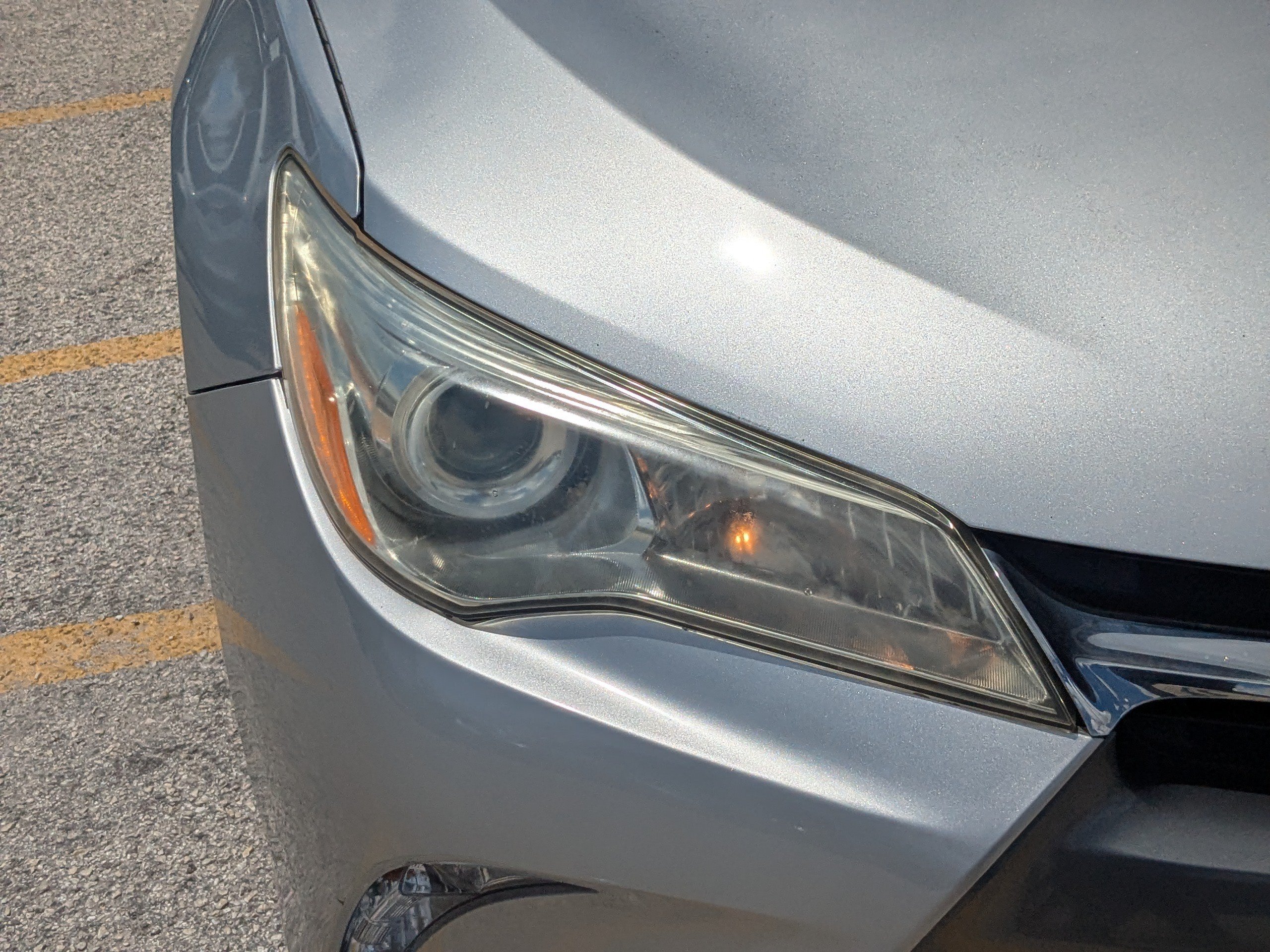 2015 Toyota Camry LE - Photo 10