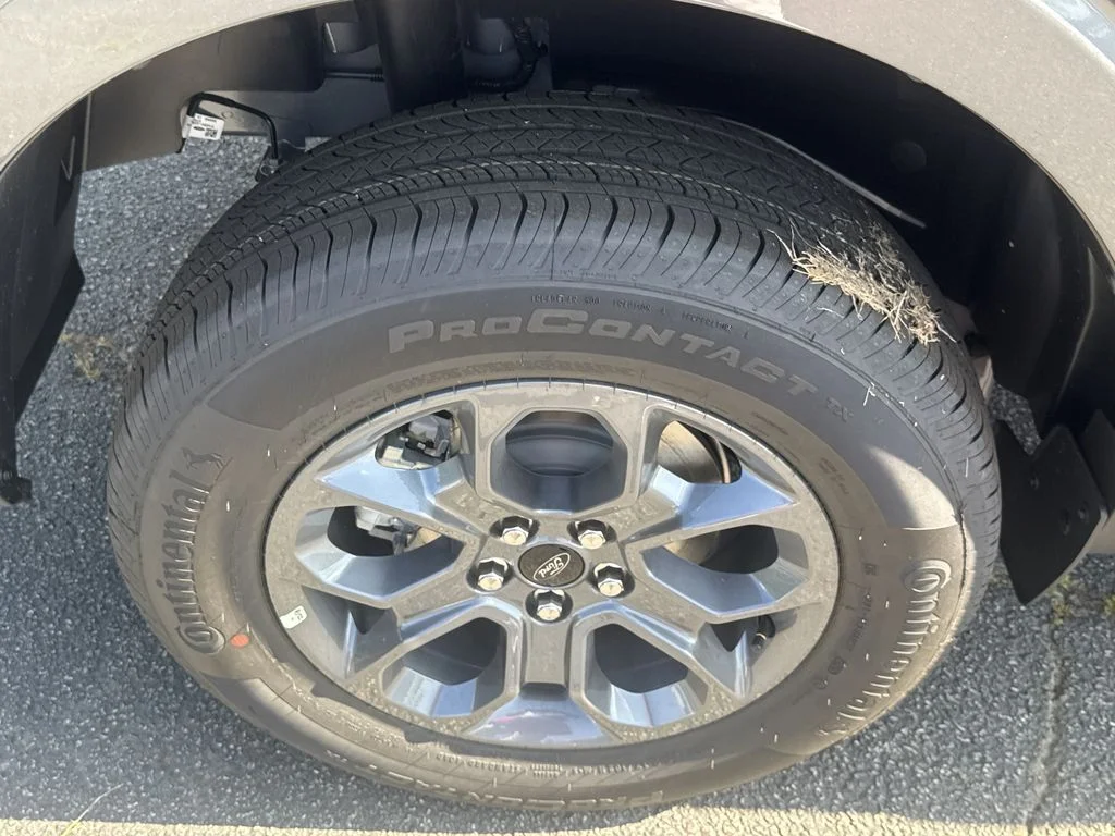 New 2026 Gray Ford XLT image 17