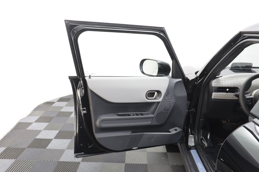 New 2026 Midnight Black MINI Iconic image 6