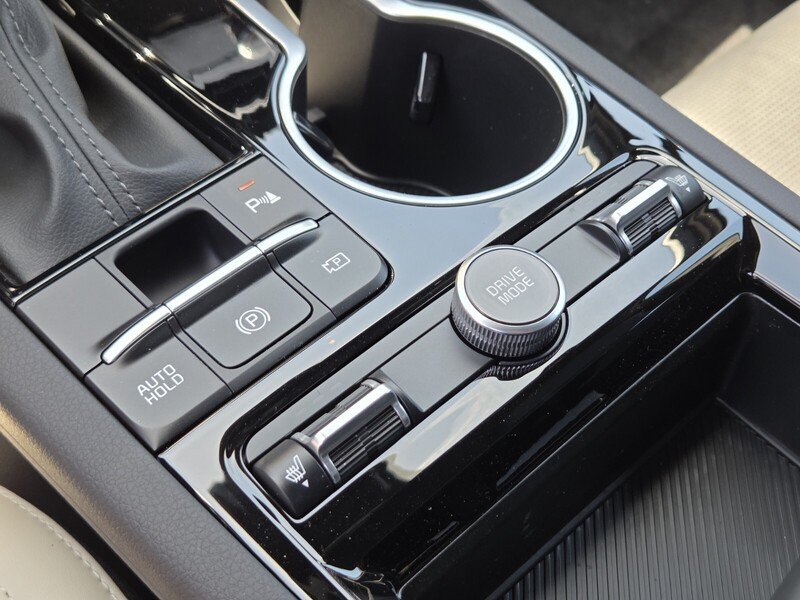 New 2026 Steel Matte Gray Kia GT-Line FWD image 17