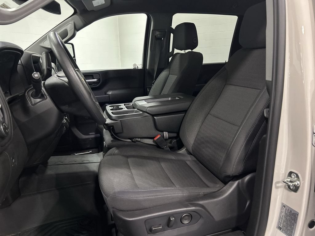 2026 Chevrolet Silverado 2500 HD Custom - Photo 13