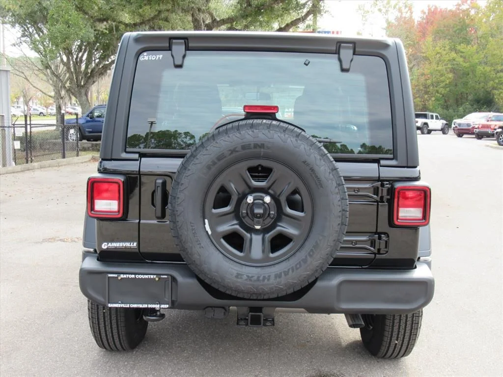 New 2026 Black Clear-Coat Exterior Paint Jeep Sport image 5