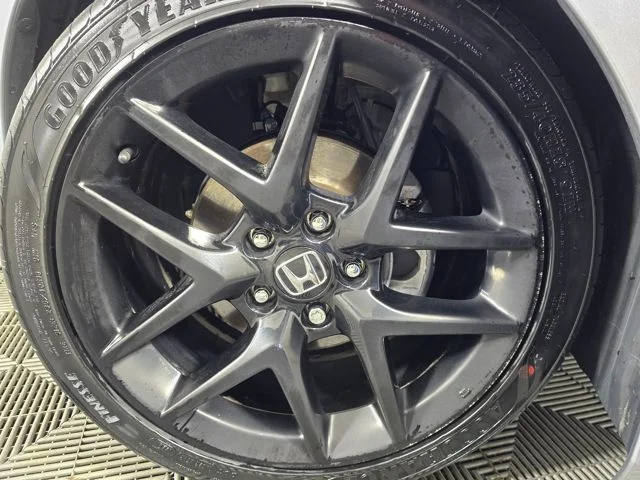 2HGFE2F55RH533000