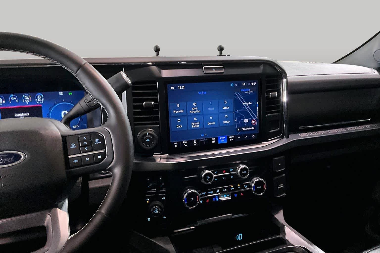 Used 2025 Agate Black Metallic Ford LARIAT image 7
