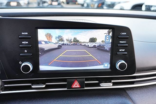 Used 2021 Gray Hyundai SE image 24