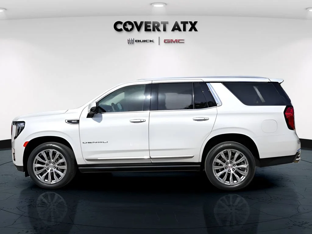 Used 2022 WHITE FROST TRICOAT GMC Denali image 5