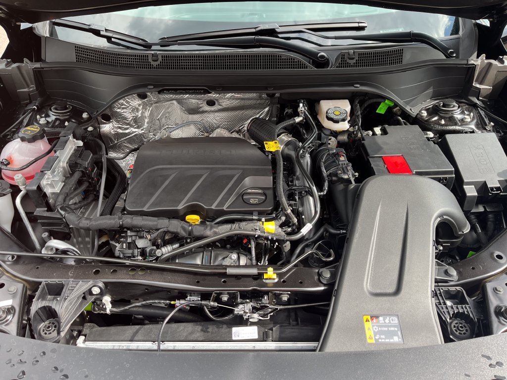New 2026 Mosaic Black Metallic Chevrolet 2RS image 21