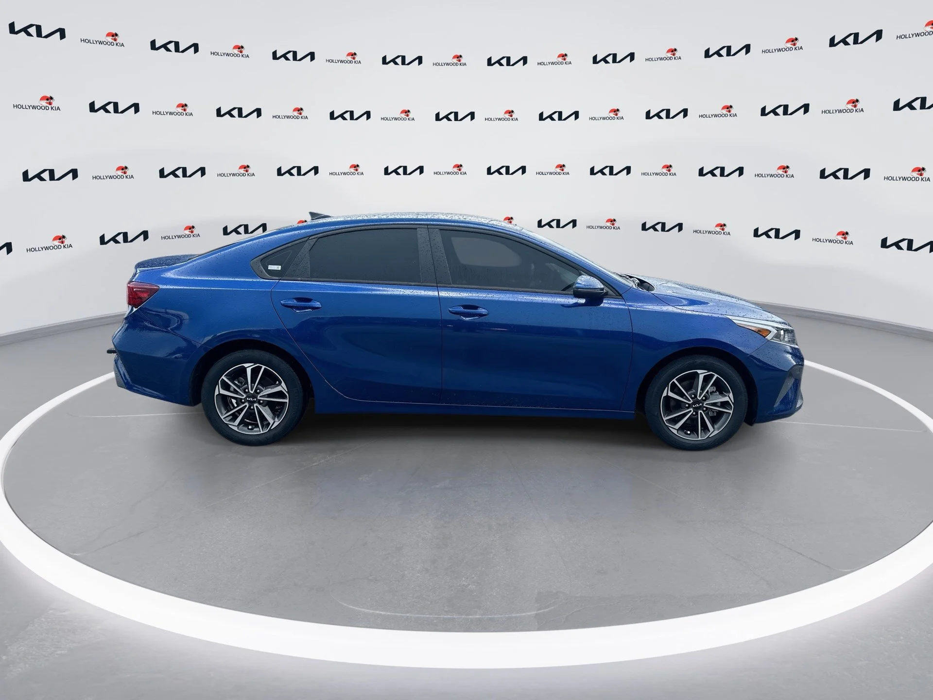Certified Used 2023 Deep Sea Blue Kia LXS image 9