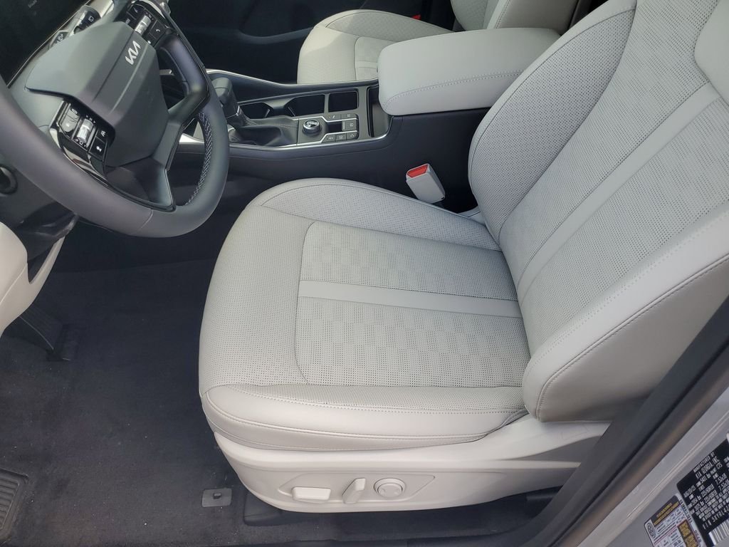 Used 2026 Gray Kia S image 27