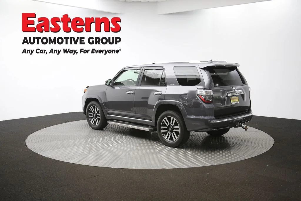 Used 2015 Gray Toyota Limited image 129