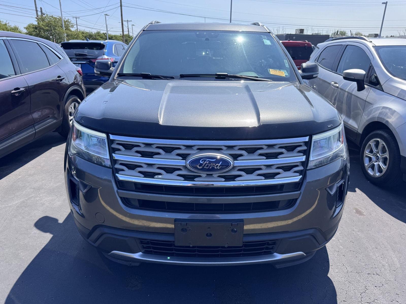 Used 2018 Magnetic Ford XLT image 2