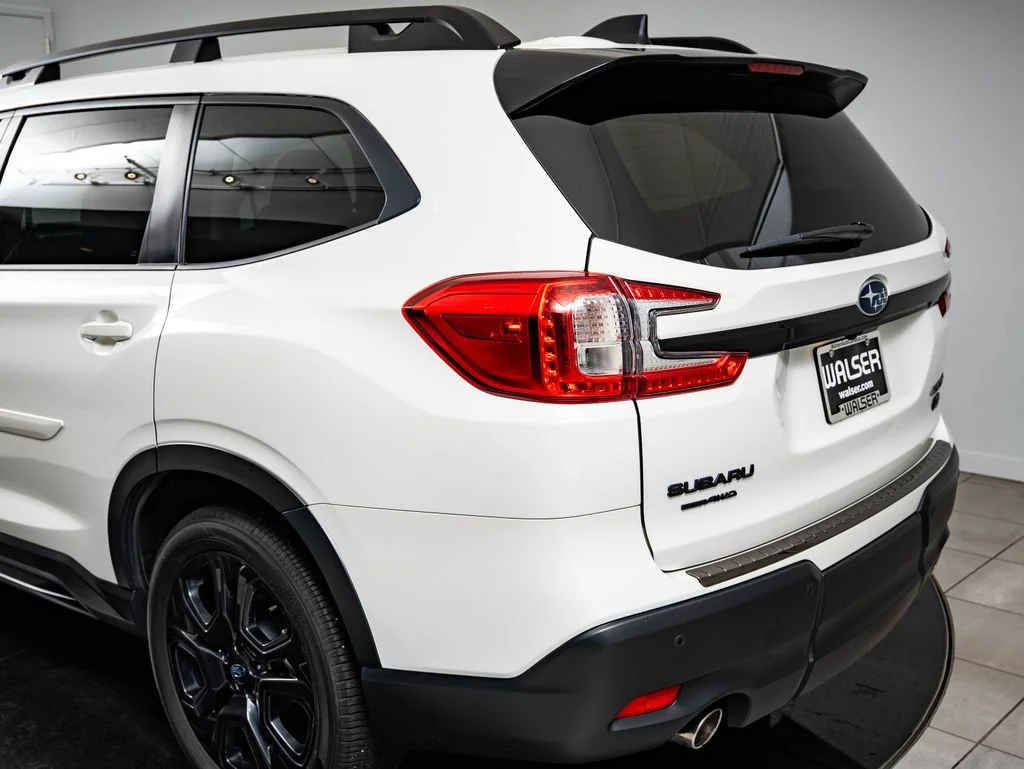 Used 2024 Crystal White Pearl Subaru Onyx Edition image 19