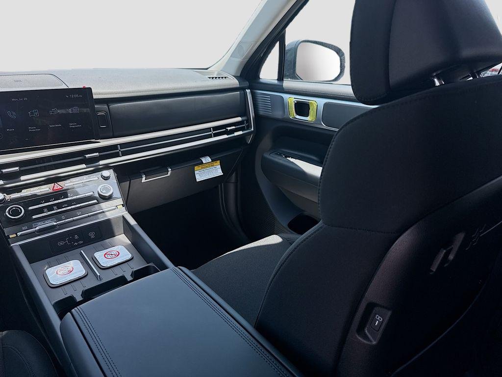 New 2026 Ecotronic Gray Hyundai SE FWD image 16