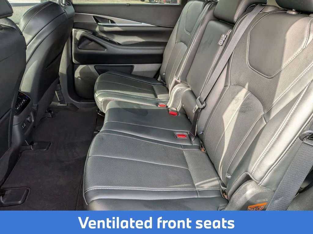 Used 2023 Blue INFINITI LUXE image 27