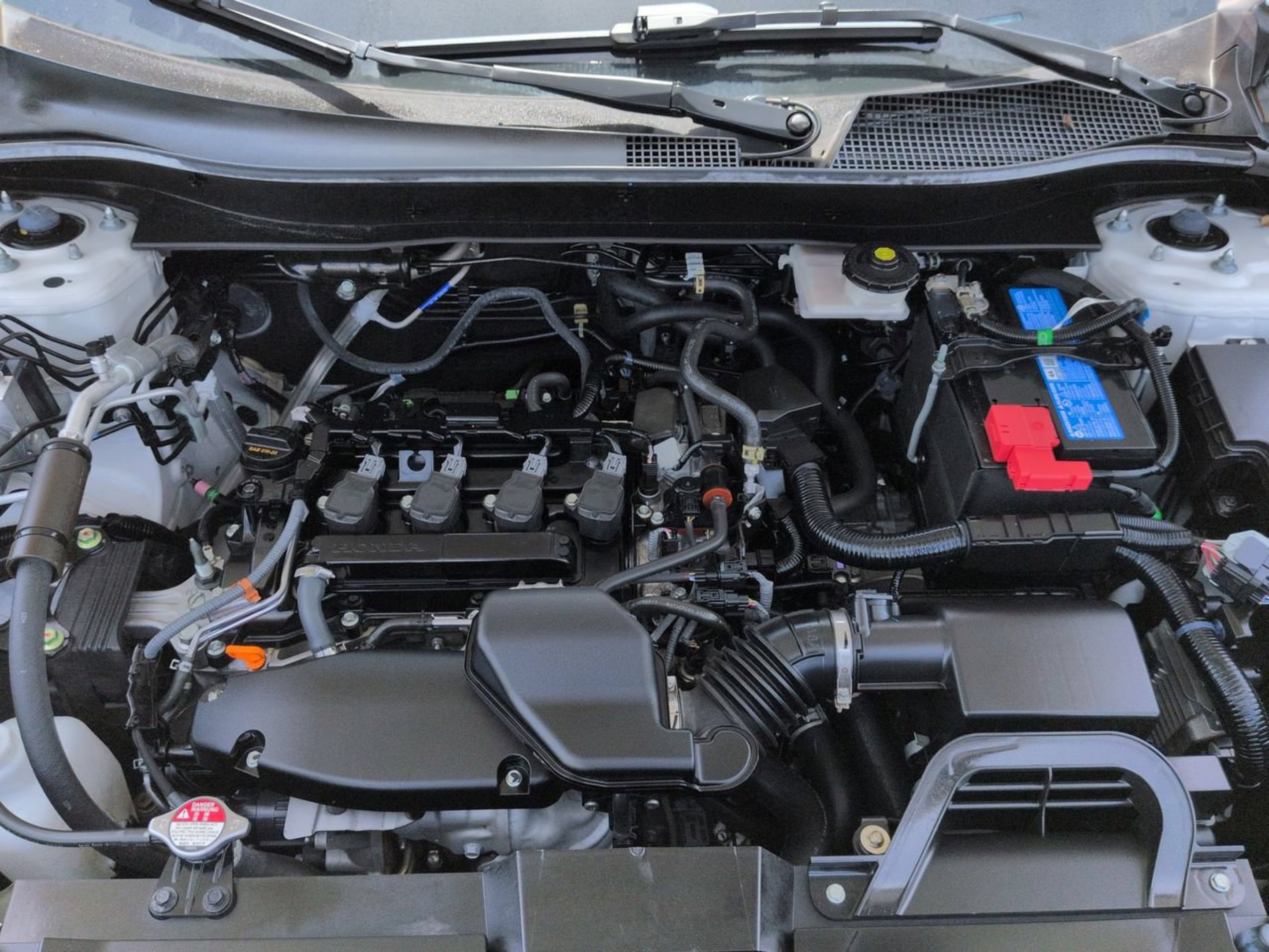 Used 2024 White Honda EX-L image 14