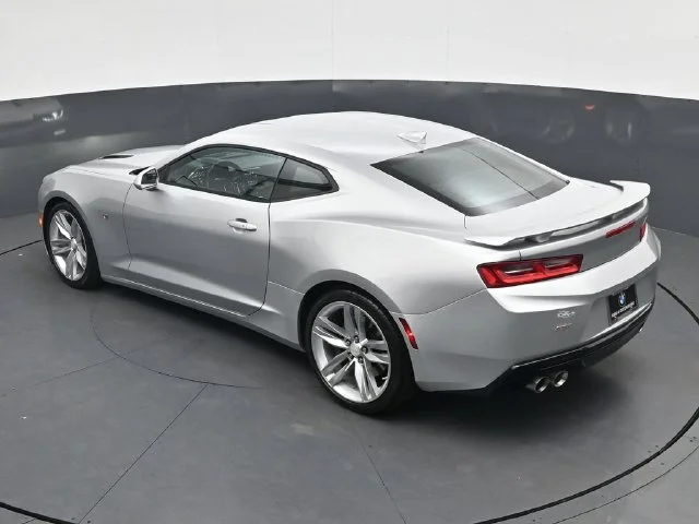 Used 2018 Silver Chevrolet SS image 26