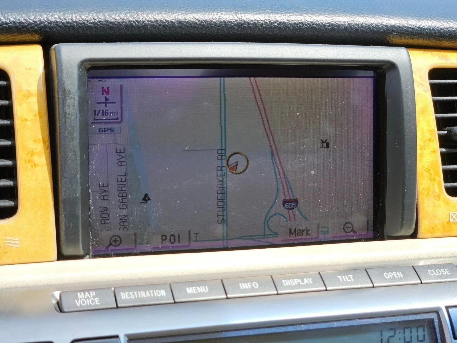 Used 2003 Black Lexus  image 14
