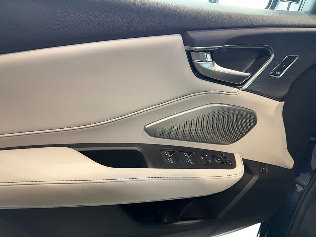New 2026 Platinum White Pearl Acura w/Advance Package image 18