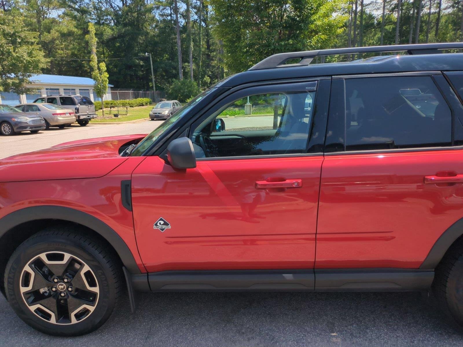 Used 2022 Hot Pepper Red Metallic Tinted Clearcoat Ford Outer Banks image 15