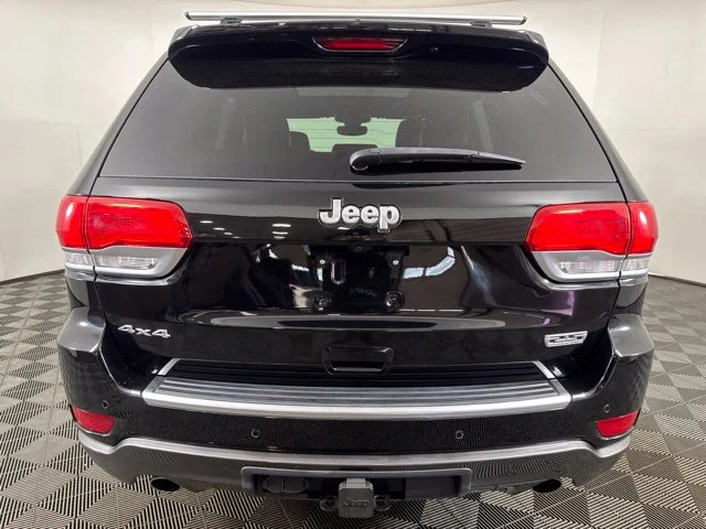 Certified Used 2018 Diamond Black Jeep Limited image 22