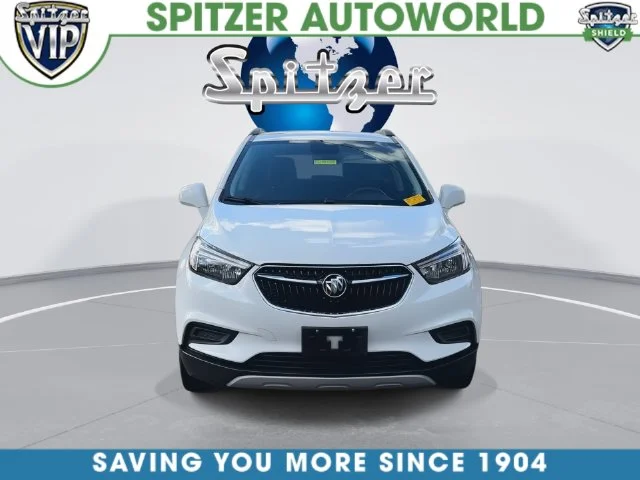 Used 2021 White Buick Preferred image 4