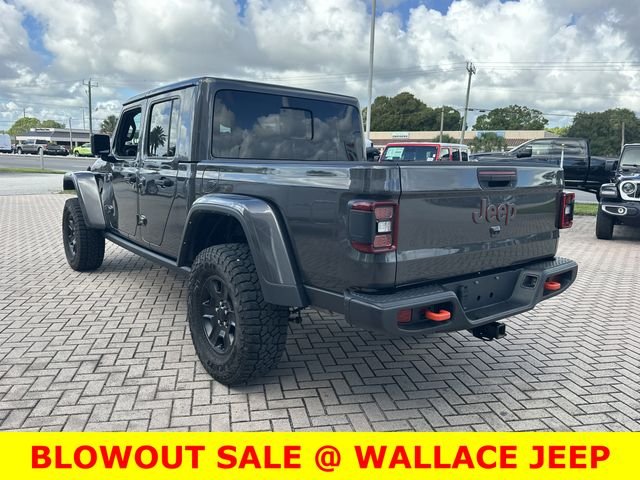 Used 2023 Gray Jeep Mojave image 9