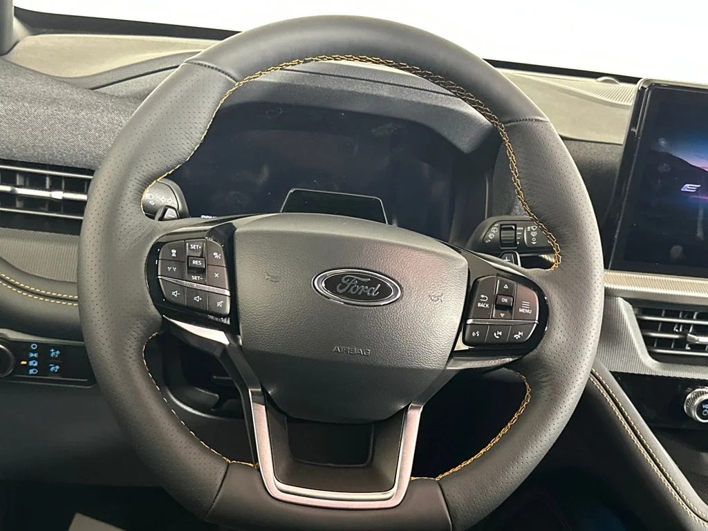 2026 Ford Explorer Tremor - Photo 23
