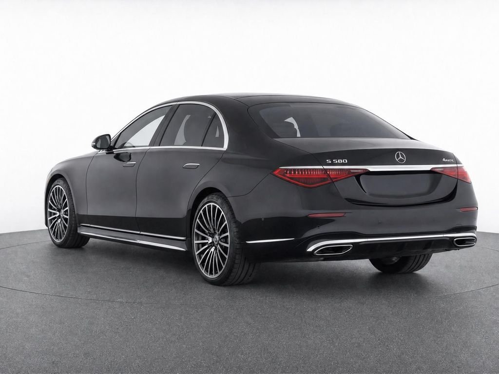 Certified Used 2023 Black Mercedes-Benz S 580 image 3