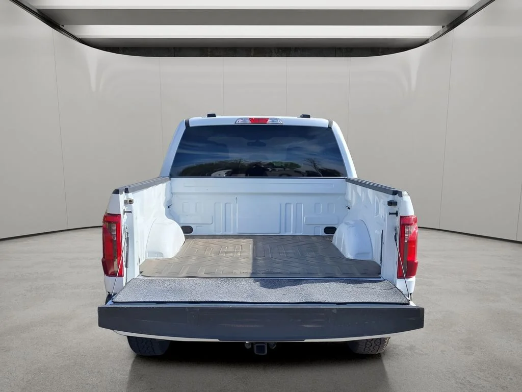 Used 2025 Oxford White Ford STX image 3