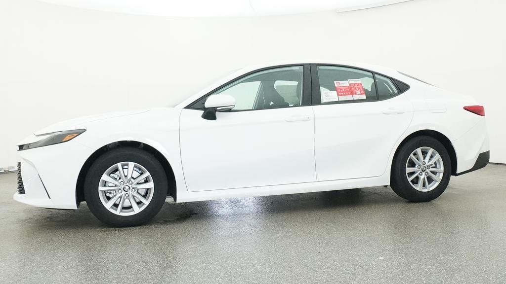 New 2026 Ice Cap Toyota LE image 4