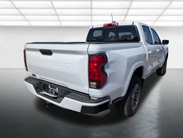 New 2026 Summit White Chevrolet LT image 29