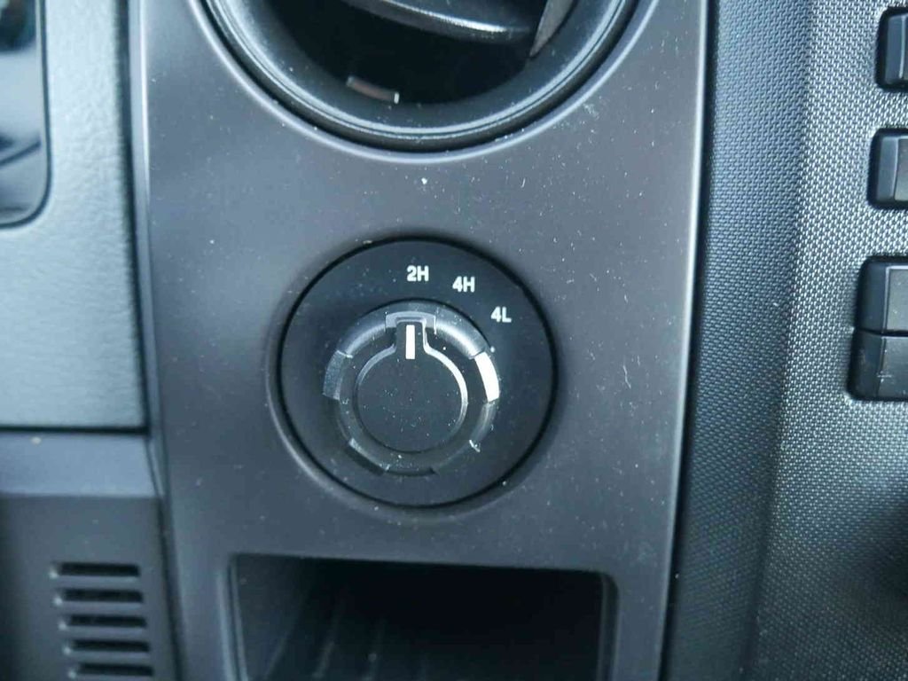 Used 2012  Ford XL image 26