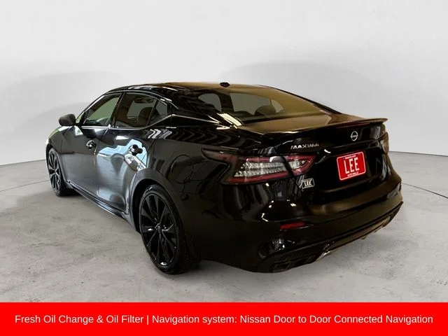 Used 2023 Black Nissan SR image 3