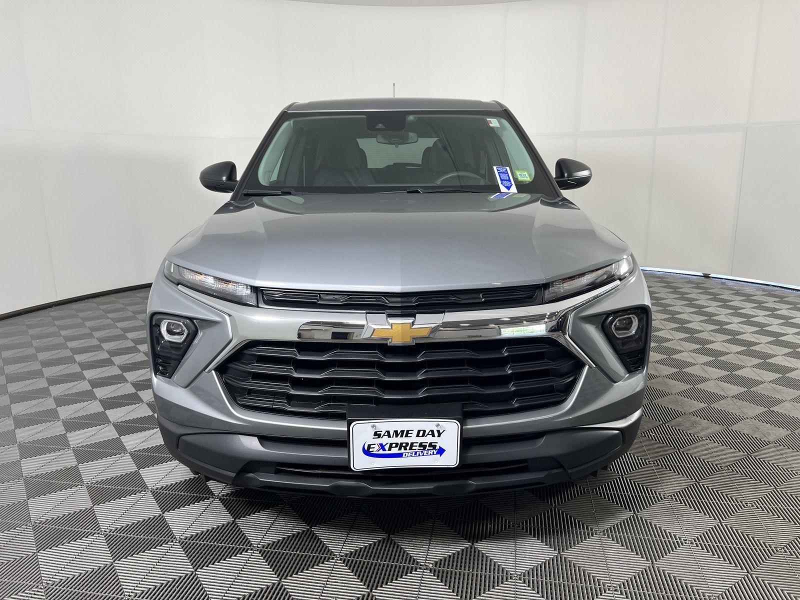 Used 2026 Sterling Gray Metallic Chevrolet LS image 18