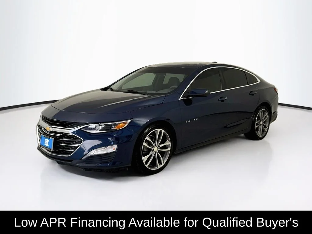 Used 2021 Northsky Blue Metallic Chevrolet LT image 3