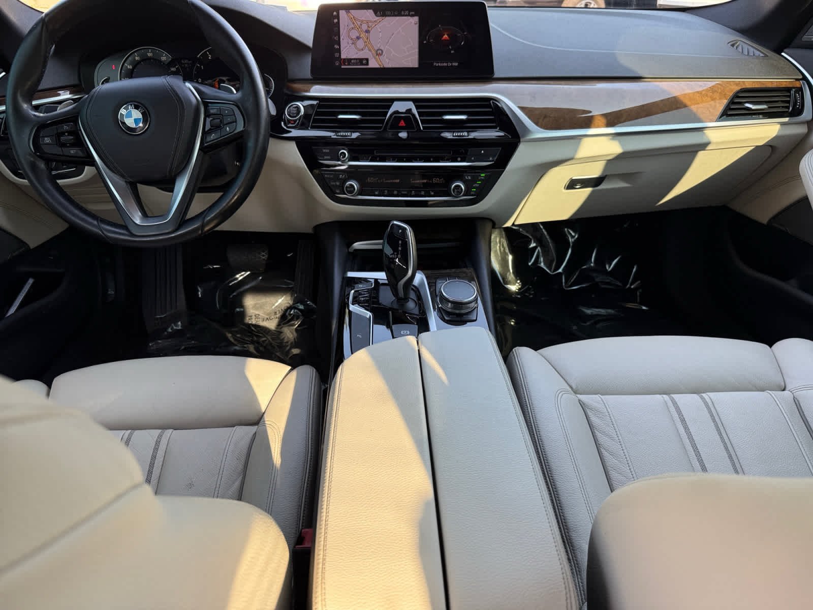 Used 2017 Black Sapphire Metallic BMW 530i image 13