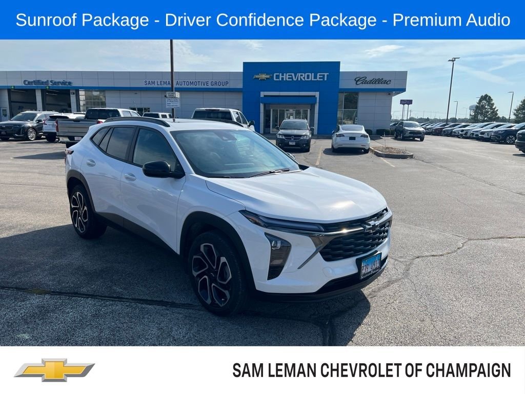 Used 2024 White Chevrolet 2RS image 1