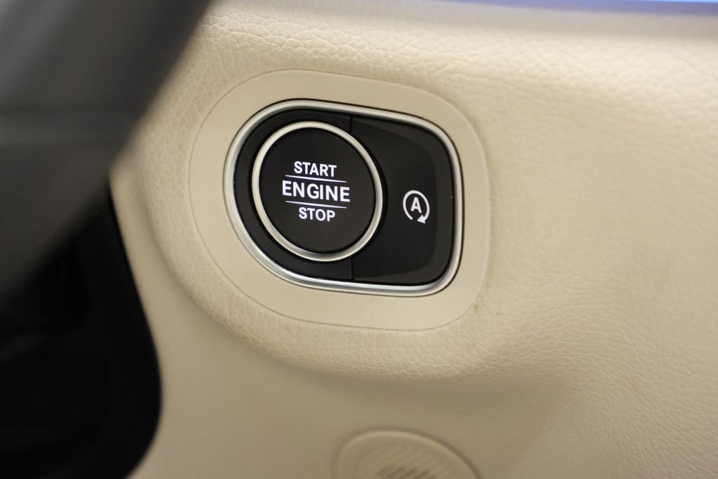 Certified Used 2024 Polar White Mercedes-Benz GLE 450 image 24
